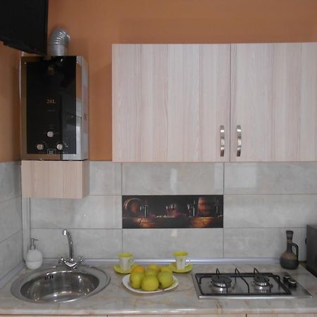 Guesthouse On Benashvili Tbilisi Eksteriør bilde